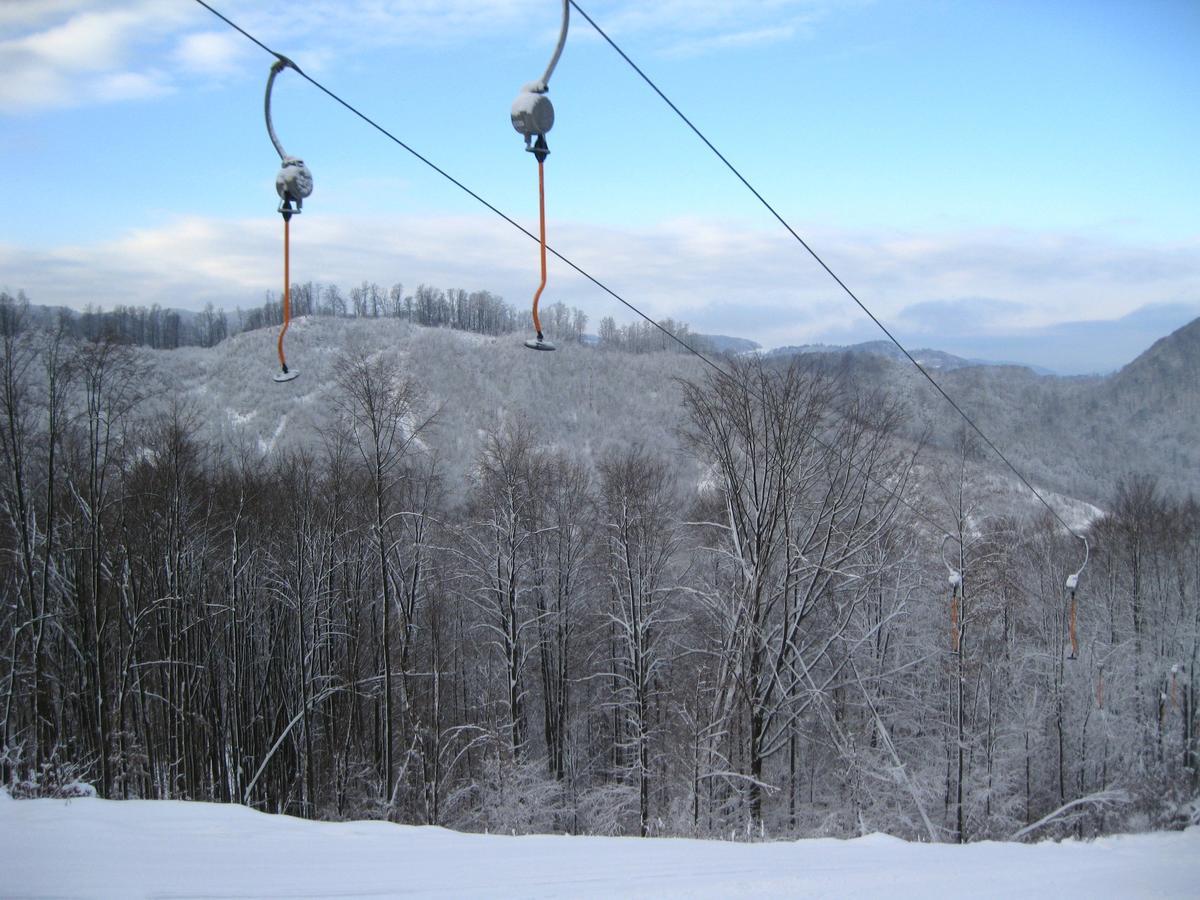 Ski Complex Velikiy Kalyny Esterno foto