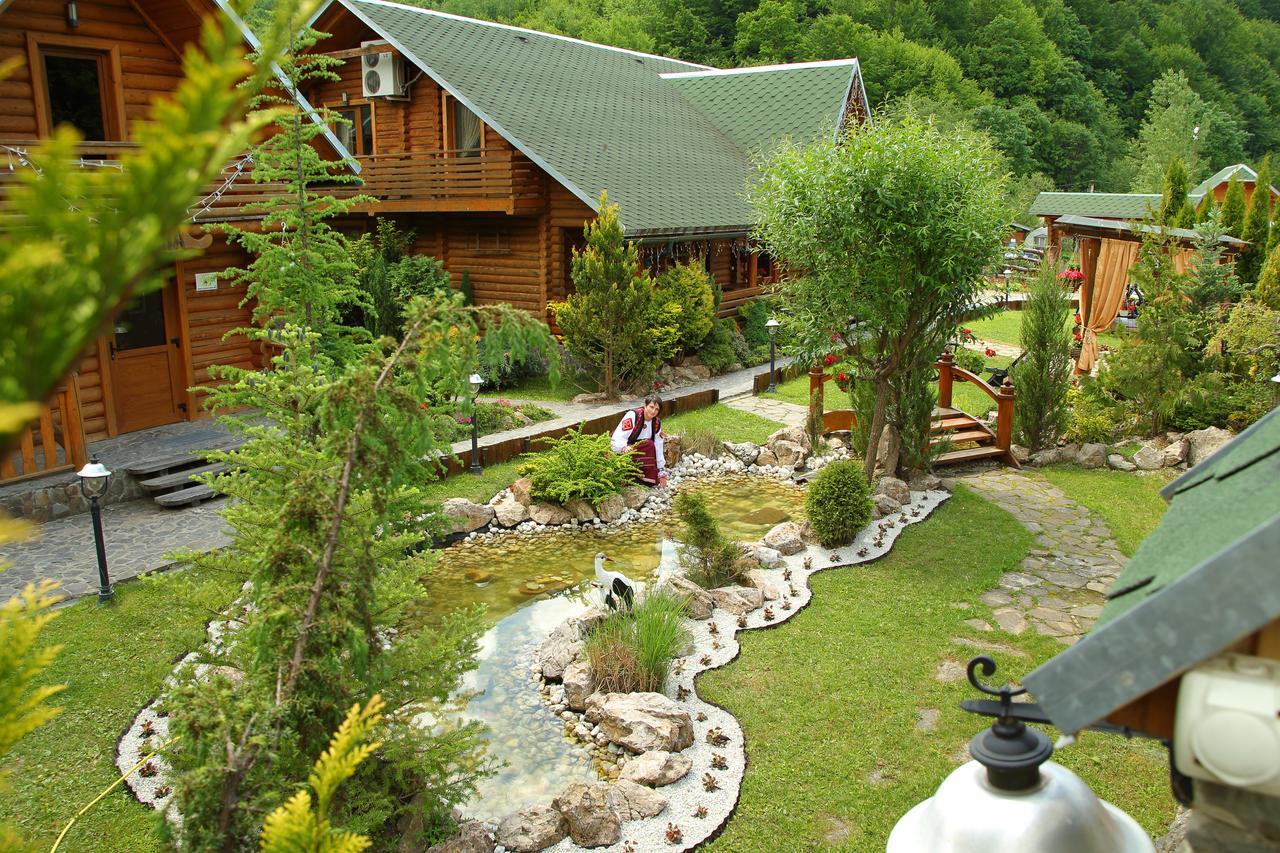 Ski Complex Velikiy Kalyny Esterno foto