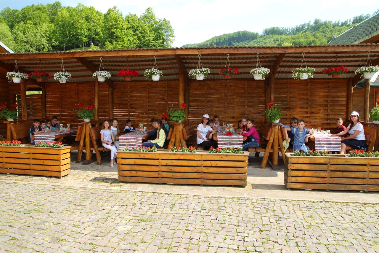Ski Complex Velikiy Kalyny Esterno foto